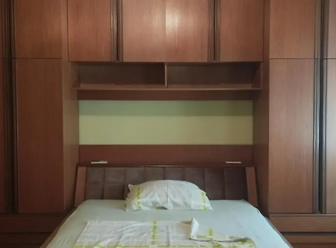 Ruza Gostinjska kuća